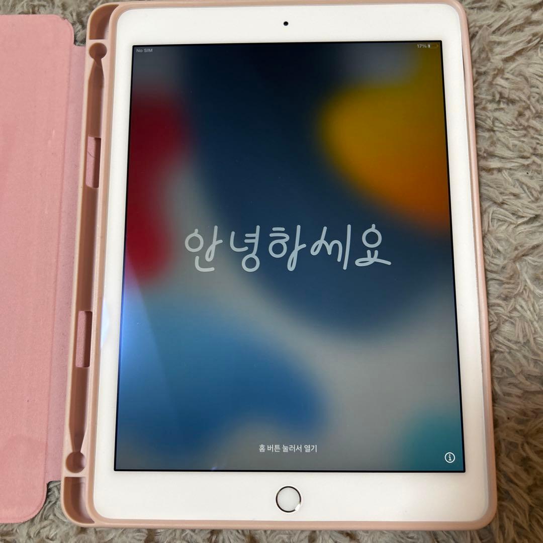 中古品iPadAir 2 Wi-Fi Cellular ゴールド SIMフリー