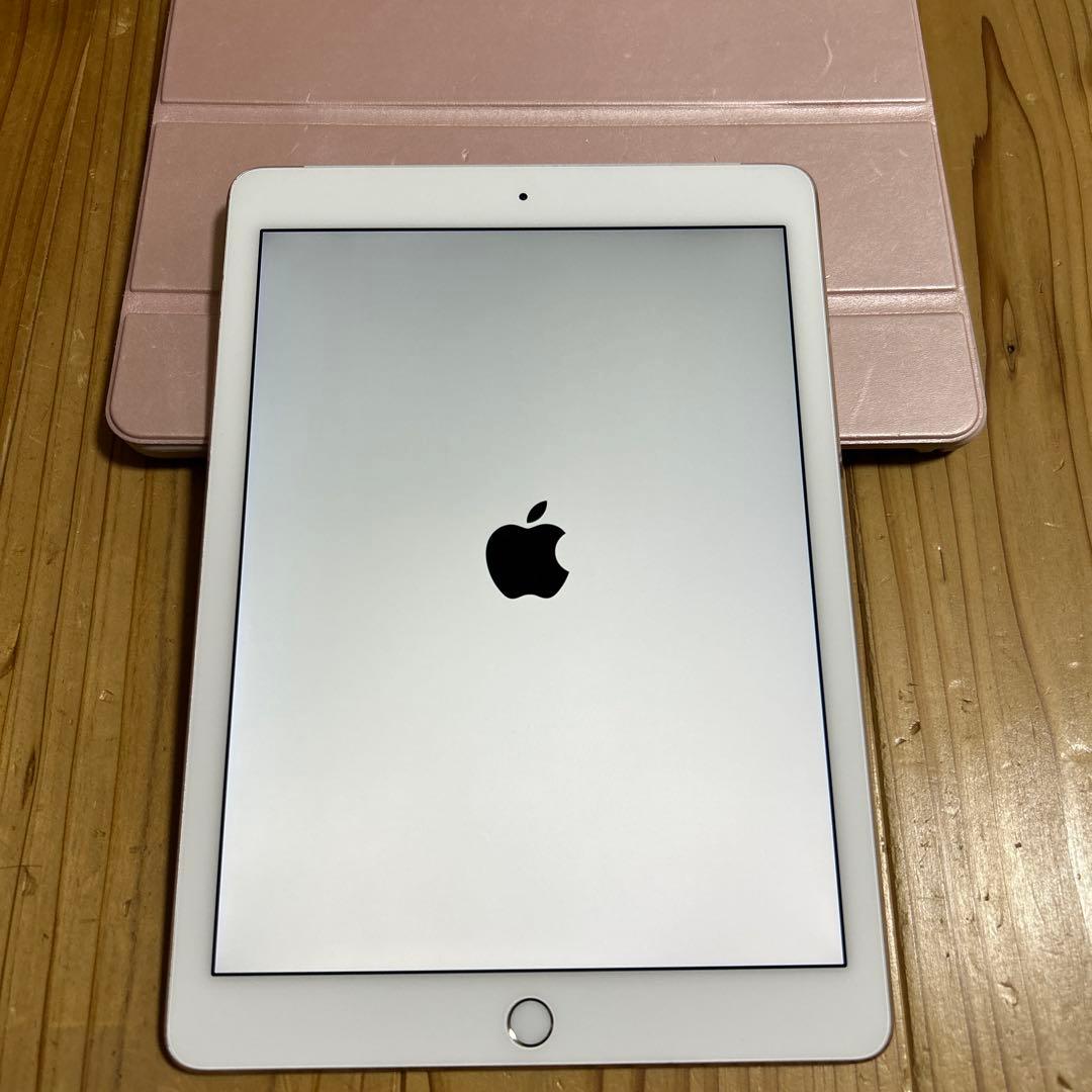 中古品iPadAir 2 Wi-Fi Cellular ゴールド SIMフリー