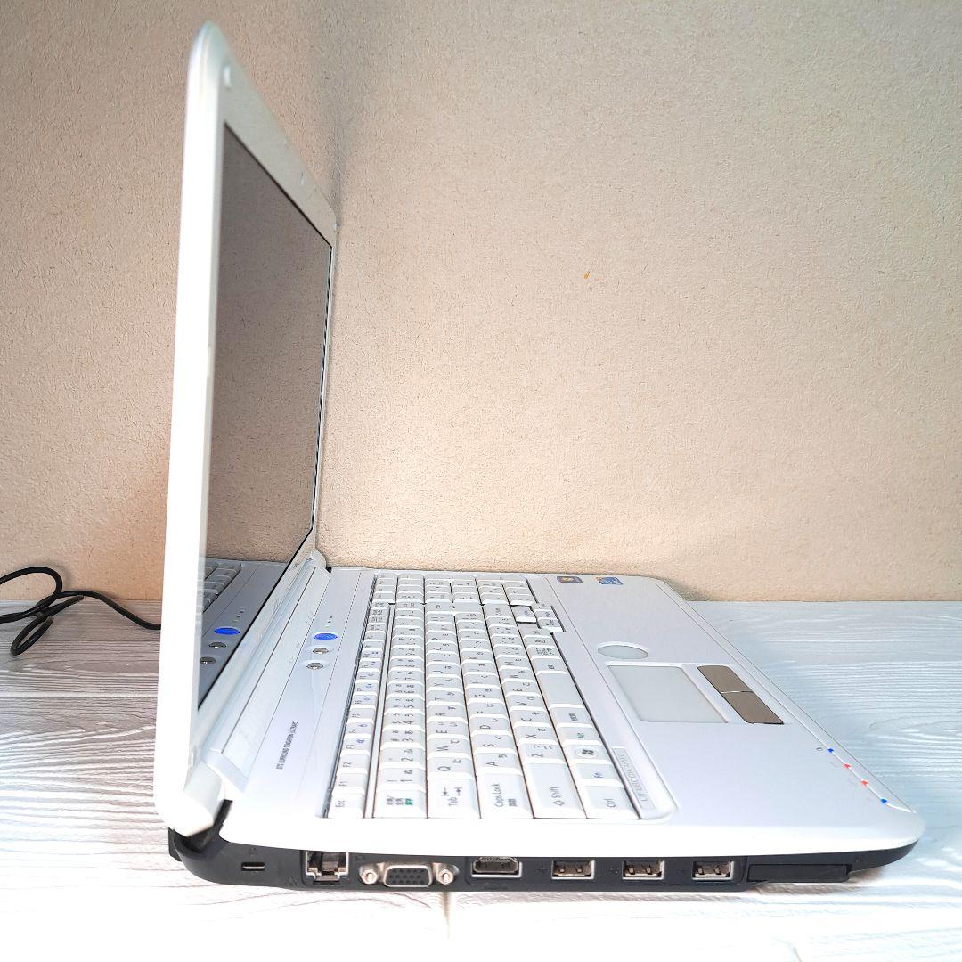 富士通 LIFE BOOK ノートパソコン PC ホワイト オフィス SSD