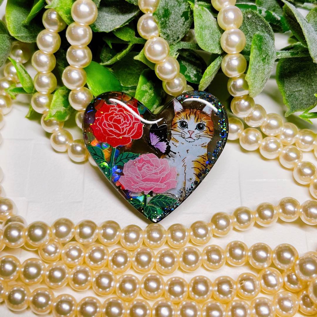 ひなた様お取置きレジンヘアゴム トラ猫ちゃん 薔薇と蝶々No.979