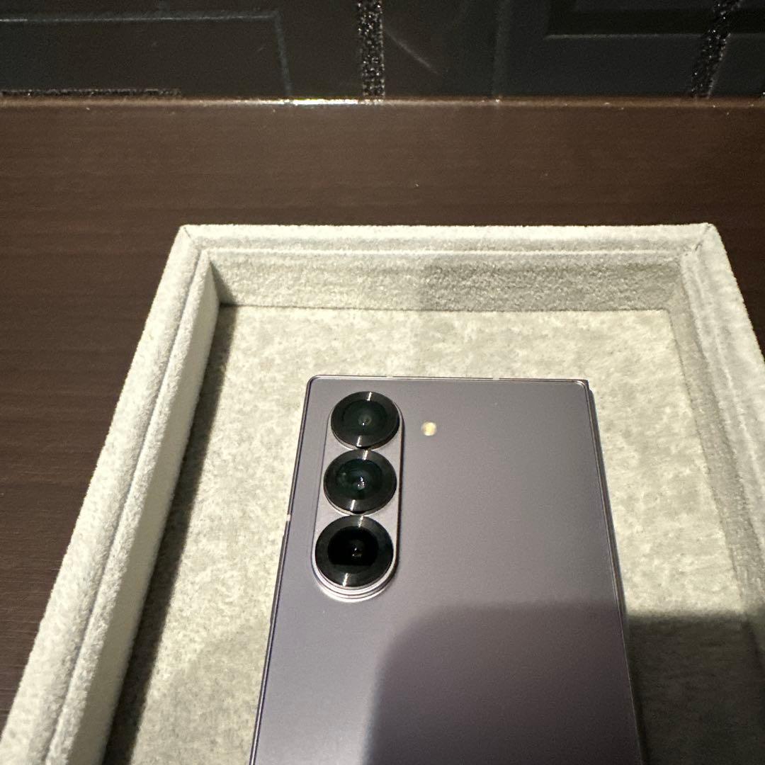 Galaxy Z Fold6 256GB シルバーシャドウ