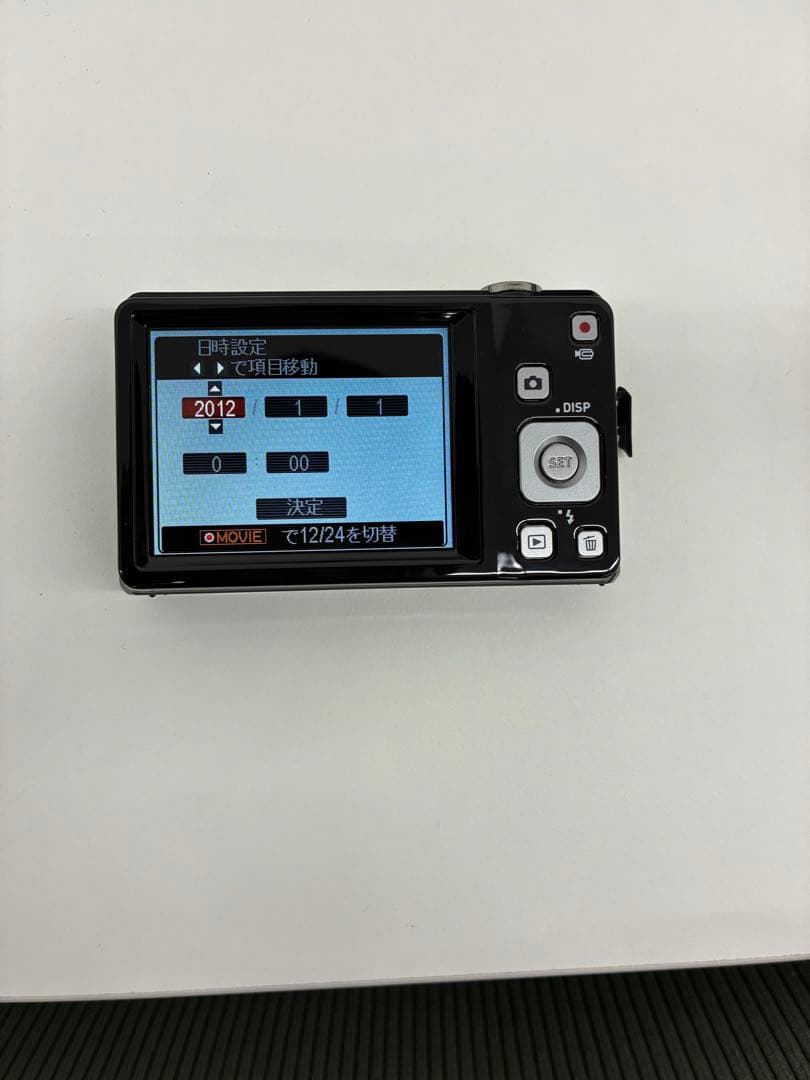 C*a様 （美品）CASIO EXILIM EX-ZS6 カシオ デジカメ　キテ