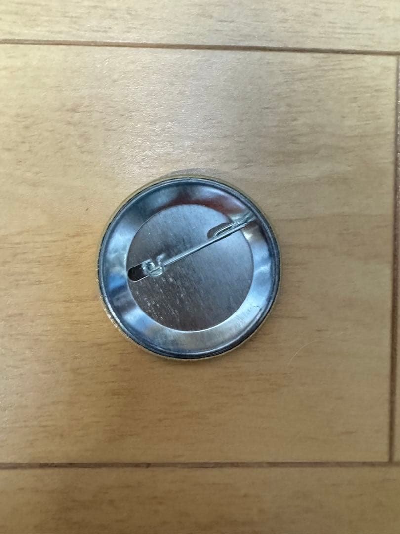 Official髭男dism 缶バッジ