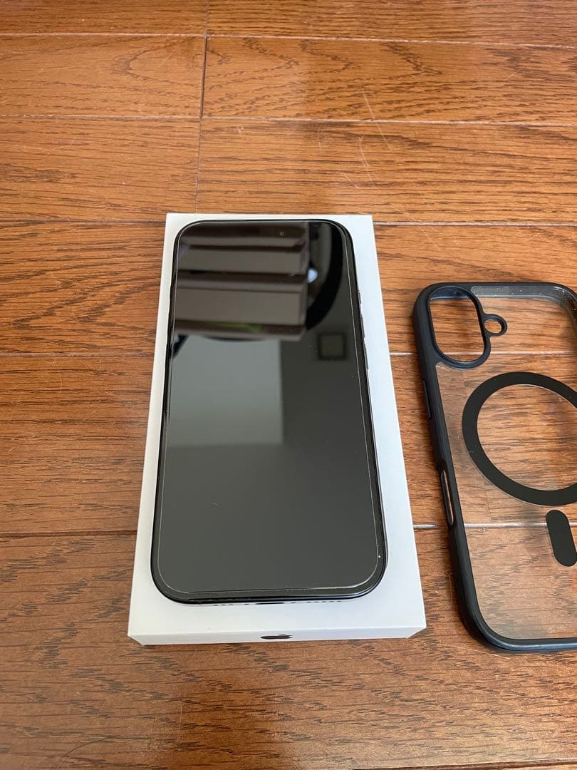 【即日発送】(美品)iPhone 16 128GB バッテリー100%