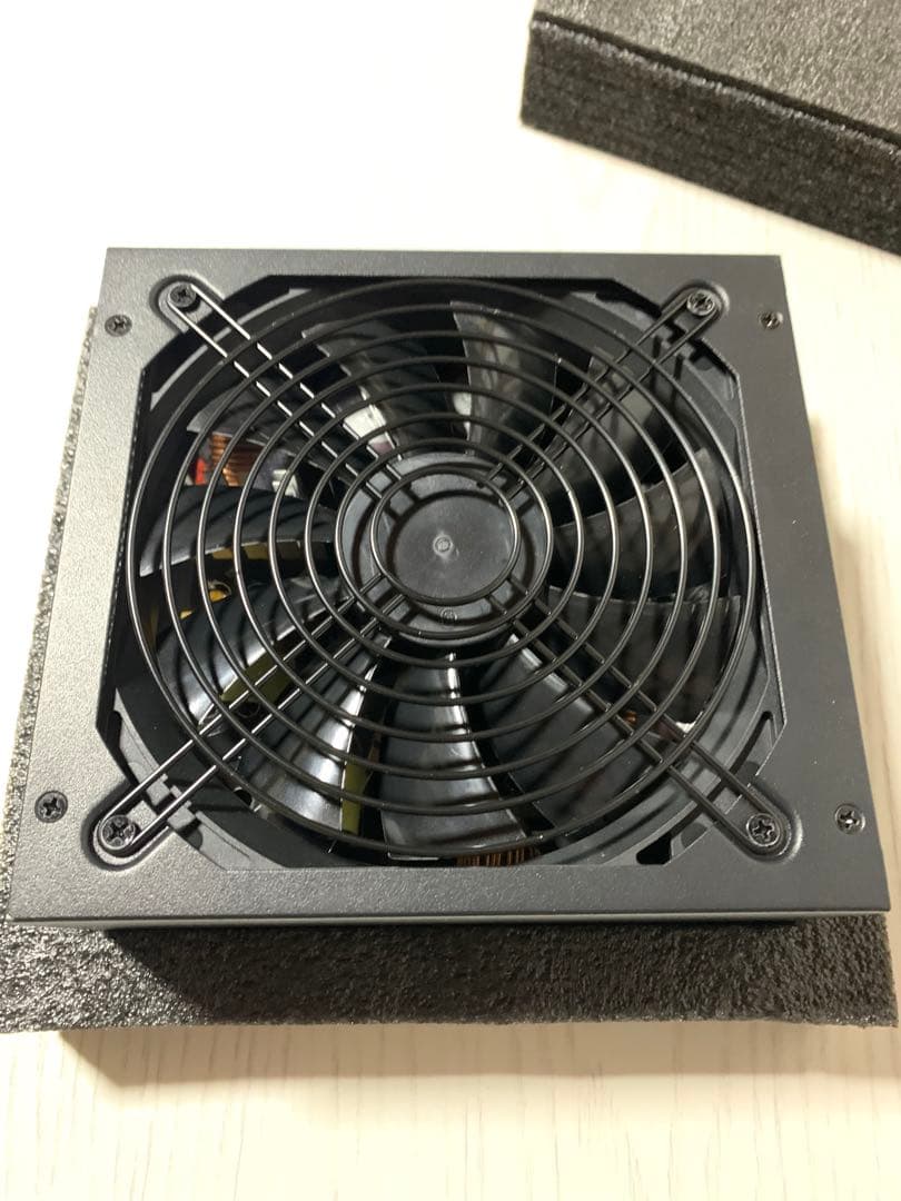 玄人志向 KRPW-GR1000W 1000W電源ユニット