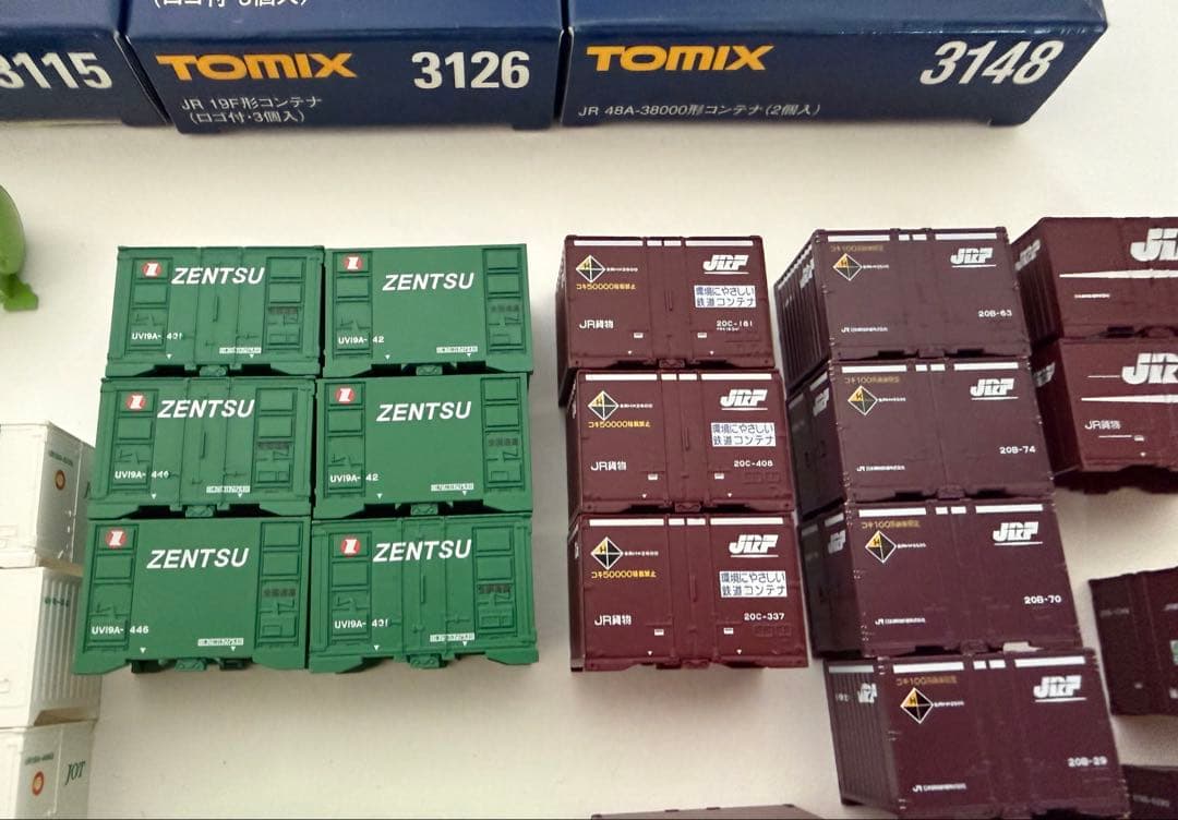 Nゲージ　コンテナまとめ売り　（TOMIX主、他）