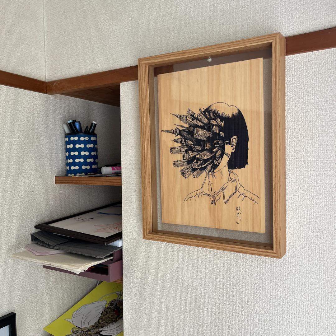 線画アート作品 都市と人間の融合