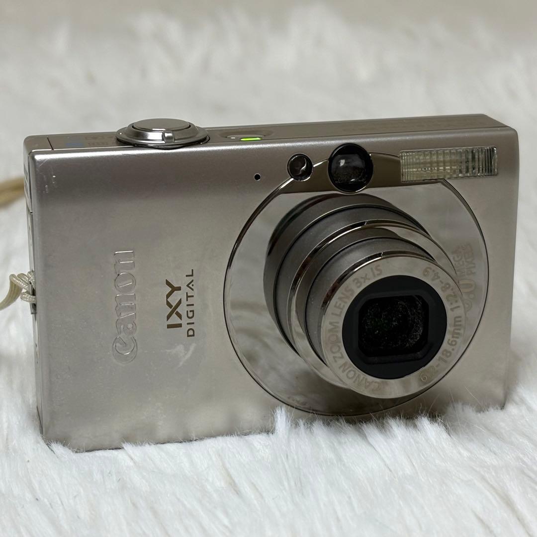 Canon カメラ　IXY 25IS PC1262 充電器　箱 コンデジ　動作品