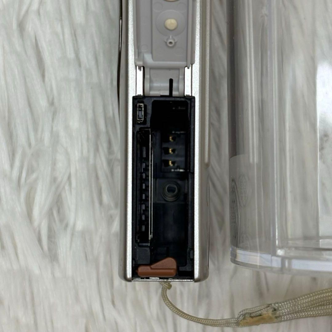 Canon カメラ　IXY 25IS PC1262 充電器　箱 コンデジ　動作品