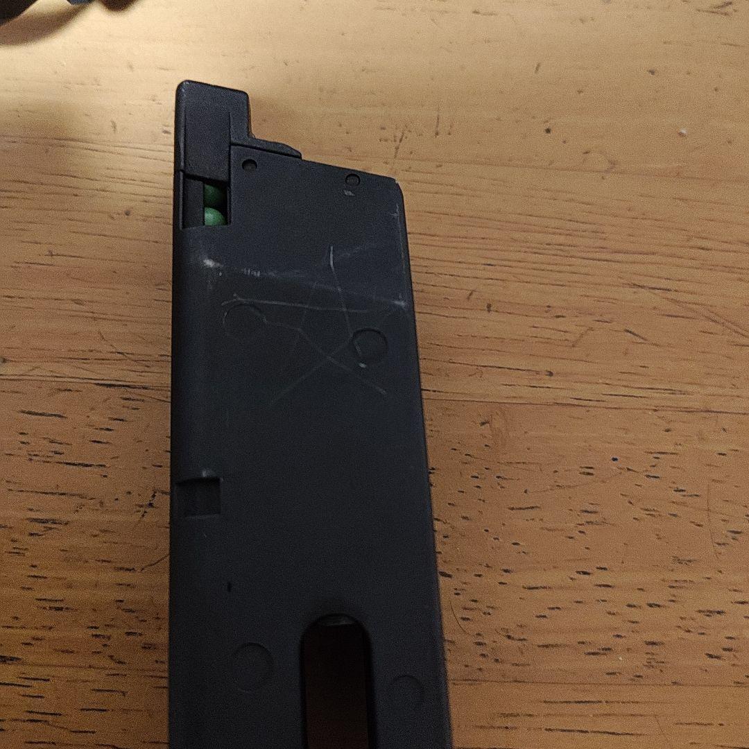 M93R co2 マガジン2本 (箱＆説明書付き)