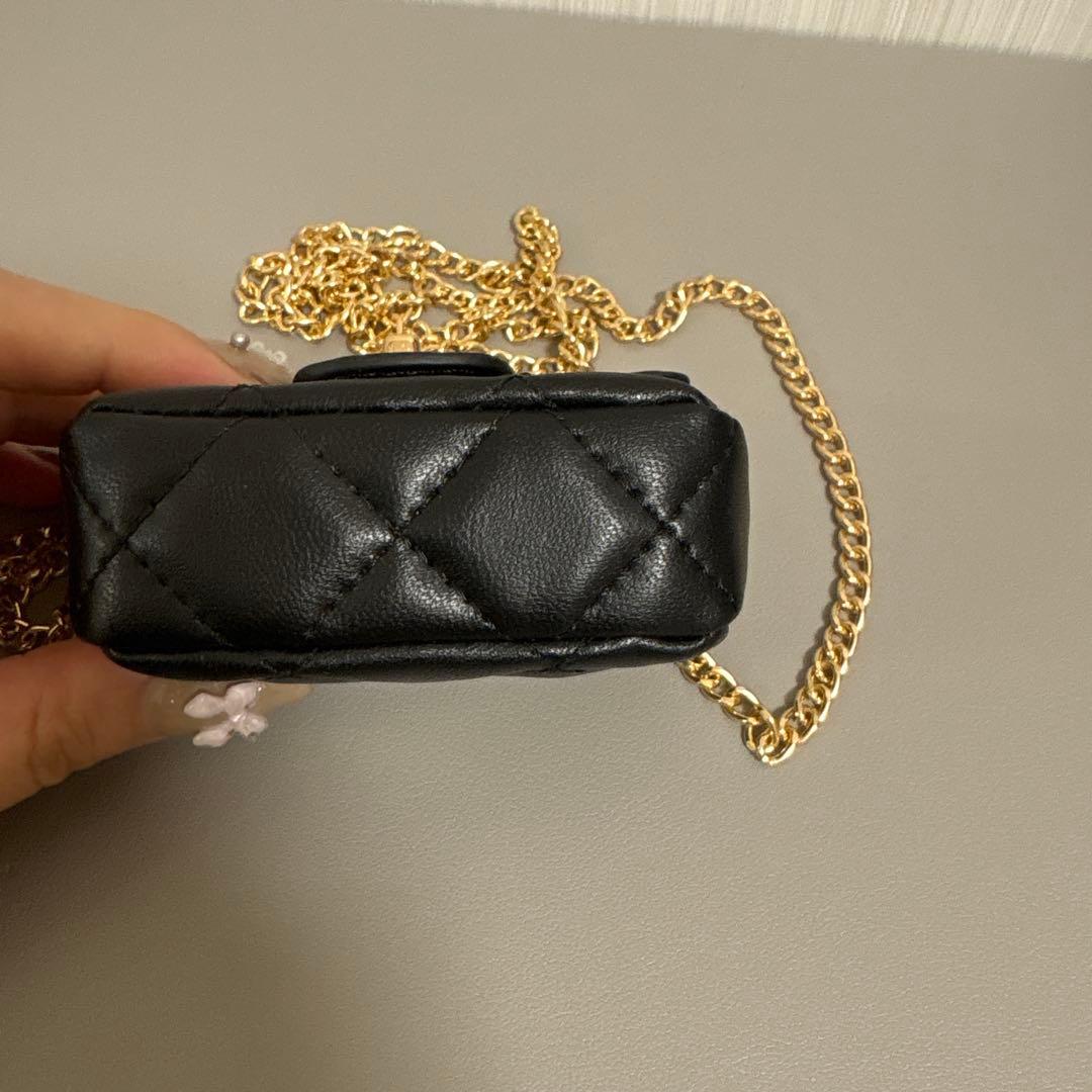 ノベルティ　AirPodsケース　ブラック