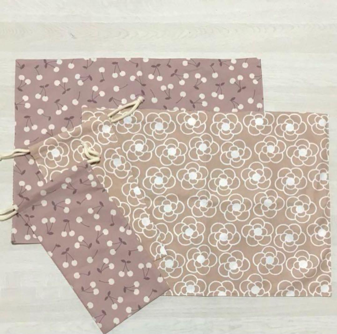 ハンドメイド　オーダー　ランチョンマット　巾着袋　カトラリーケース　など