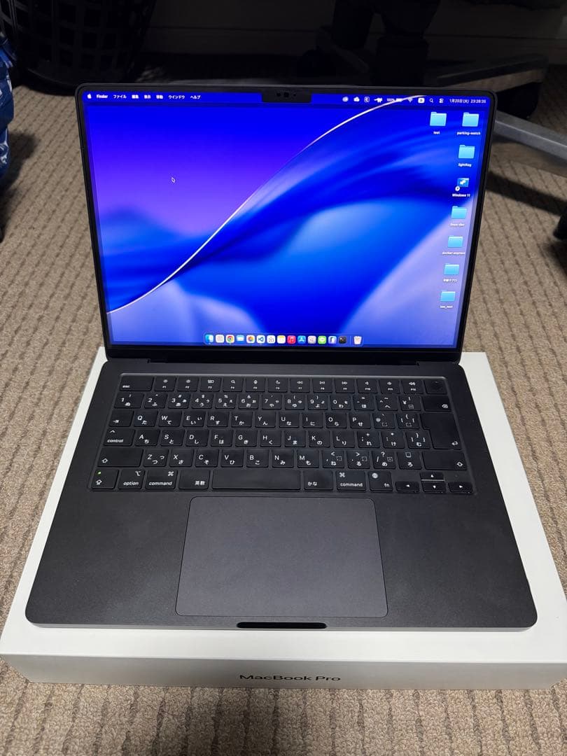 MacBook Pro M4Max 36GB／1TB 14インチ　スペースグレー