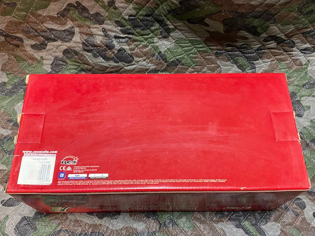 JOHNNY LIGHTNING コカコーラCHEVY IMPALA　1/18