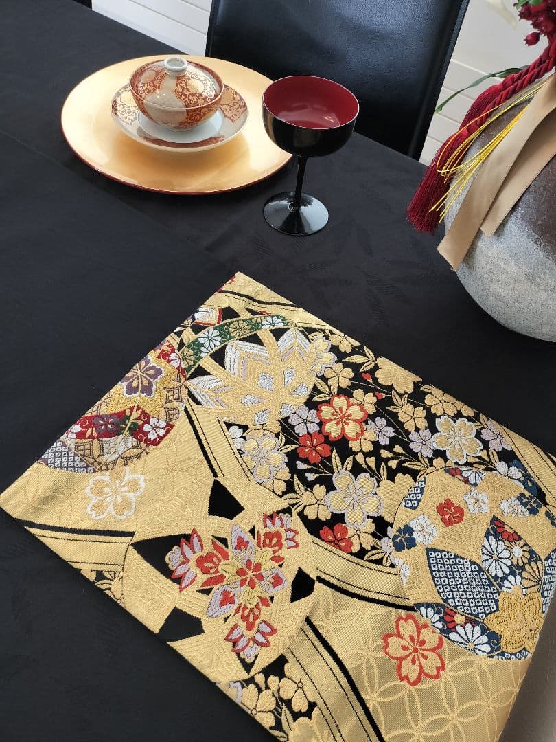 A751高級‼️ひな祭り‼️手毬‼️袋帯テーブルランナー2m19cm