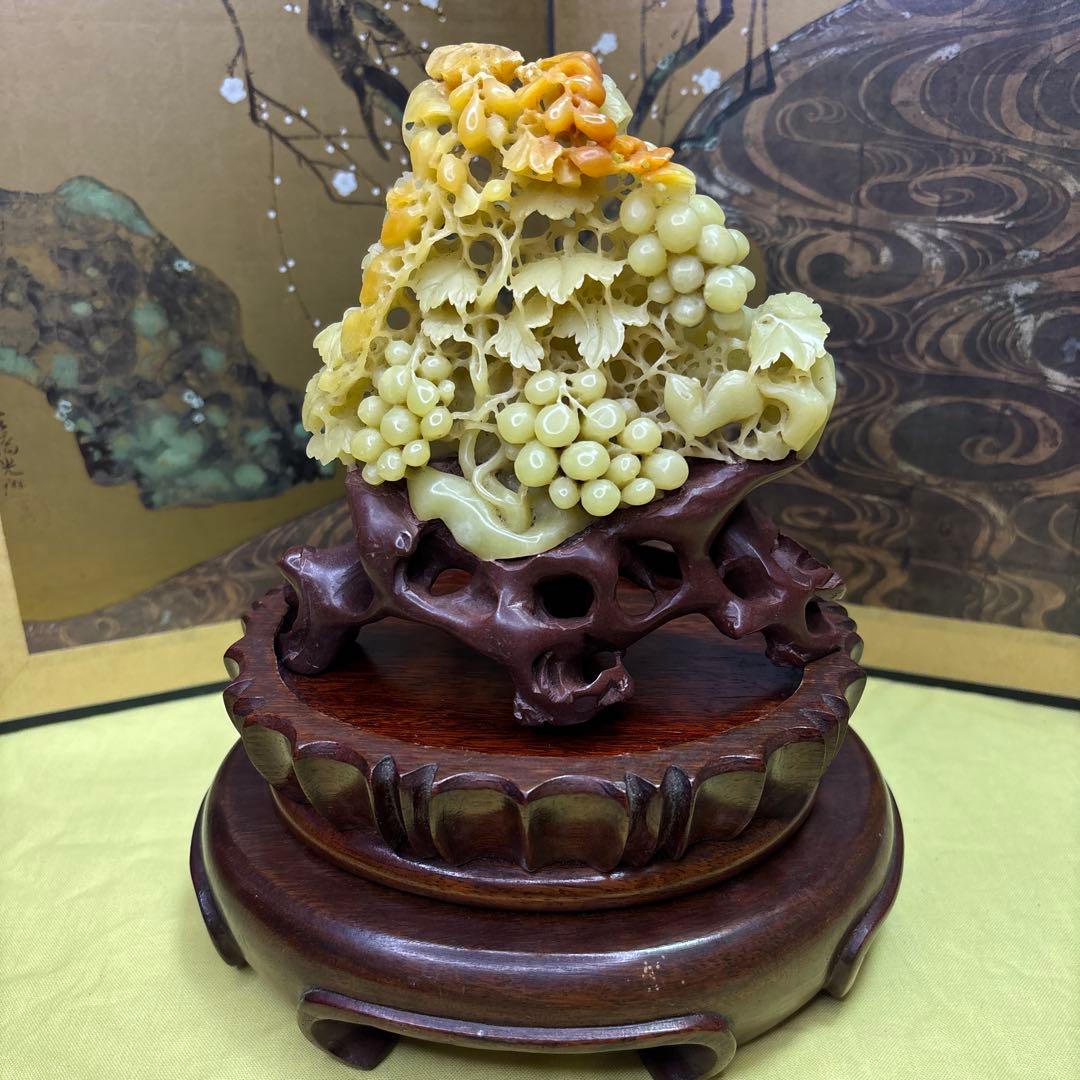 壽山石　置物　葡萄