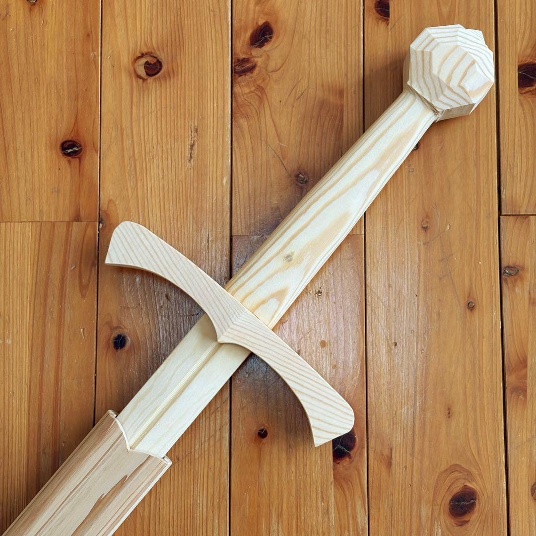 西洋木剣　　(木剣　剣　木刀　wood sword )