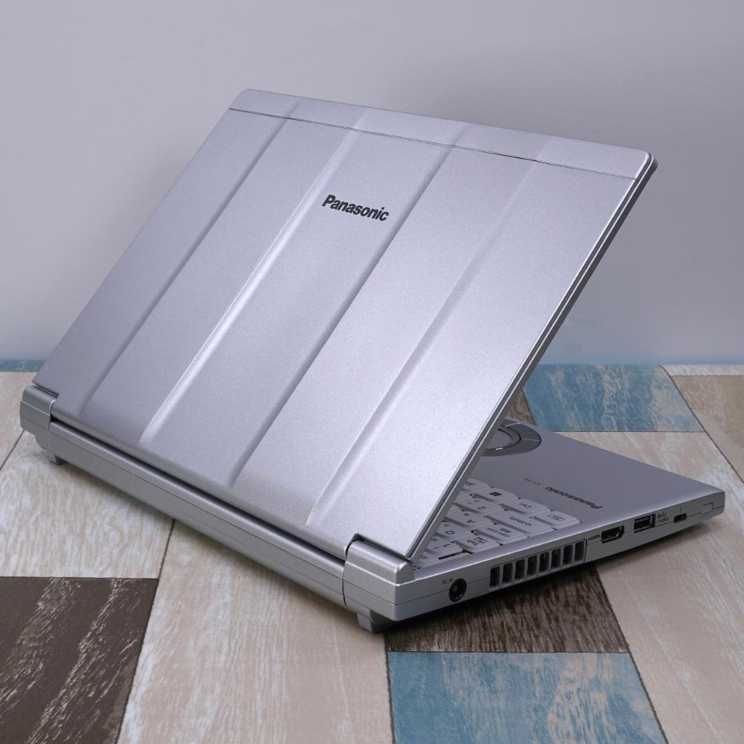 超高速大容量新品ＳＳＤ１ＴＢ搭載✨極美品✨累積使用１７８０時間✨ノートパソコン✨