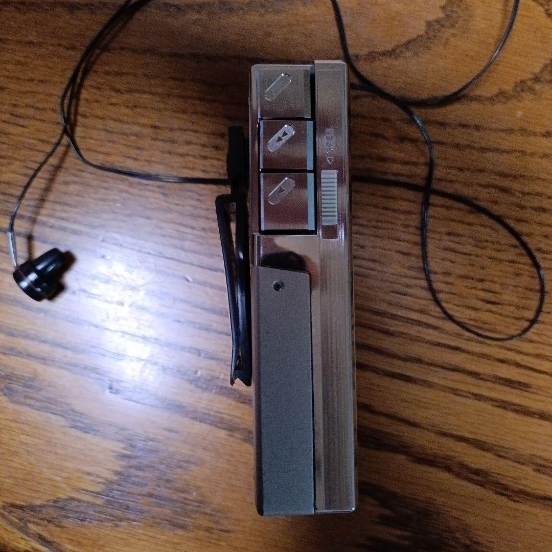 AIWA P55 ステレオカセットプレーヤー