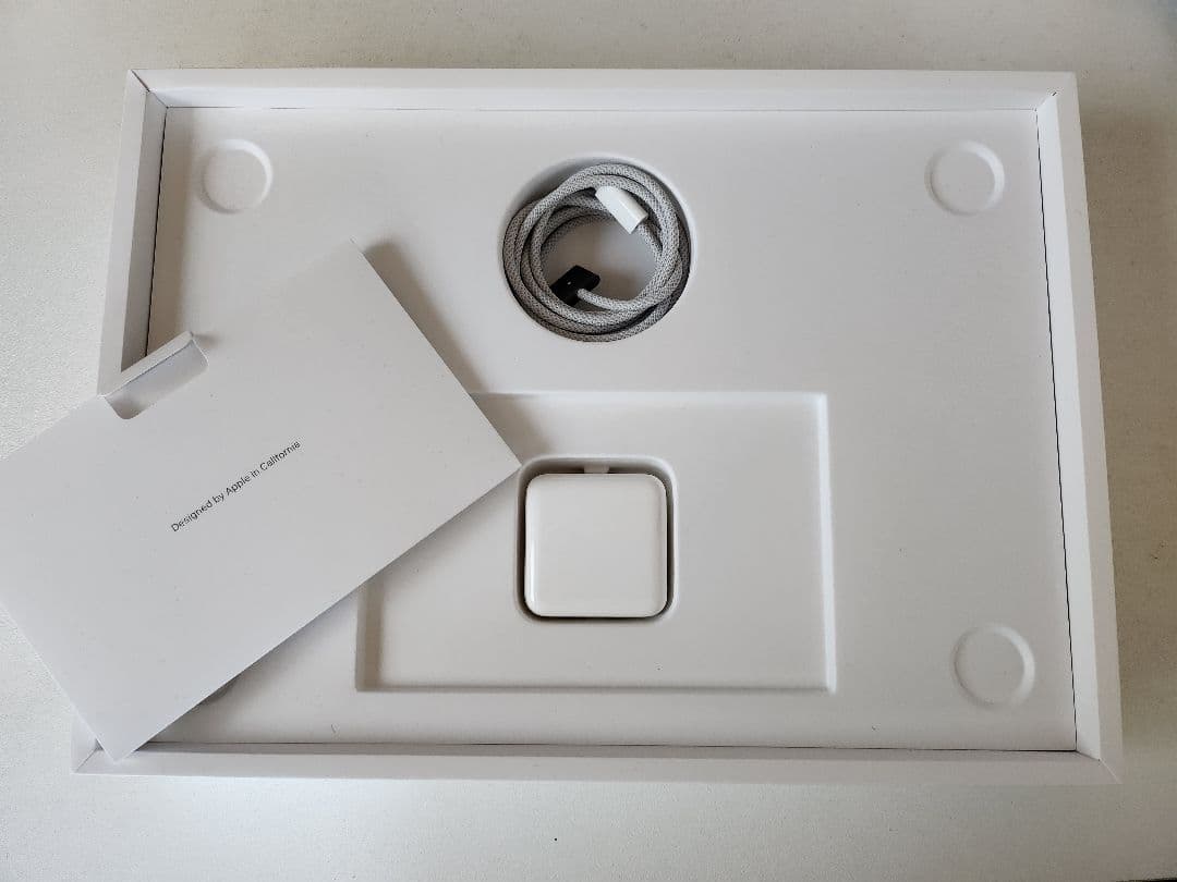 Apple MacBook Air m3 スペースグレー 本体