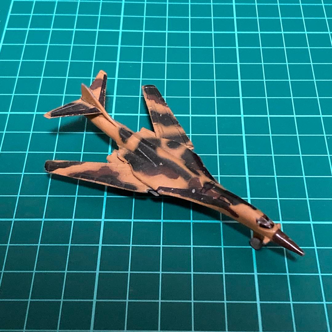 レア　金属ダイキャスト製　ミニチュア戦闘機19機セット