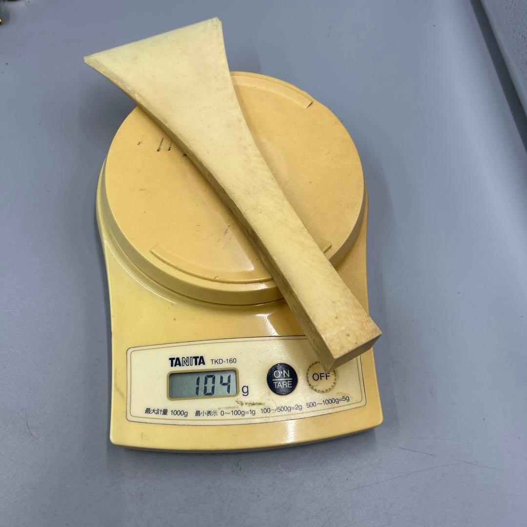 訳あり255ヴィンテージ　天然素材　三味線バチ 重約104g