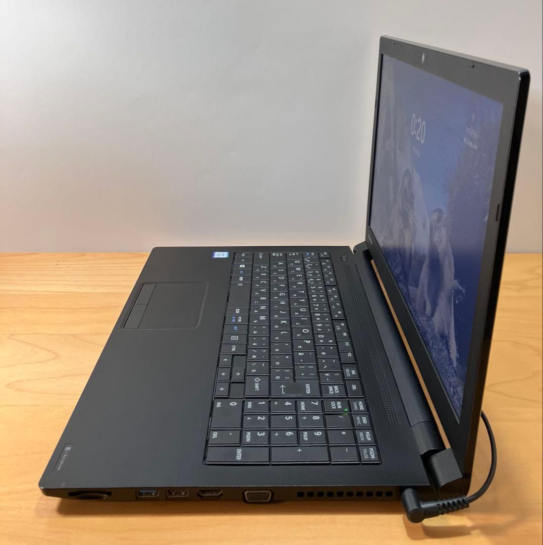 ノートパソコン　高性能COREi3/SSD256/メモリ8/カメラ/オフィス