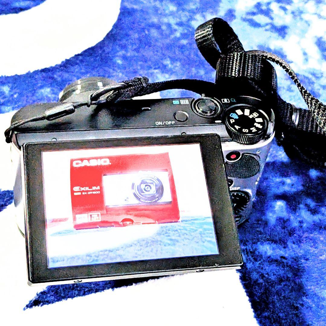 美品CASIO EXILIM EX-ZR1600 シルバー コンパクトデジカメ