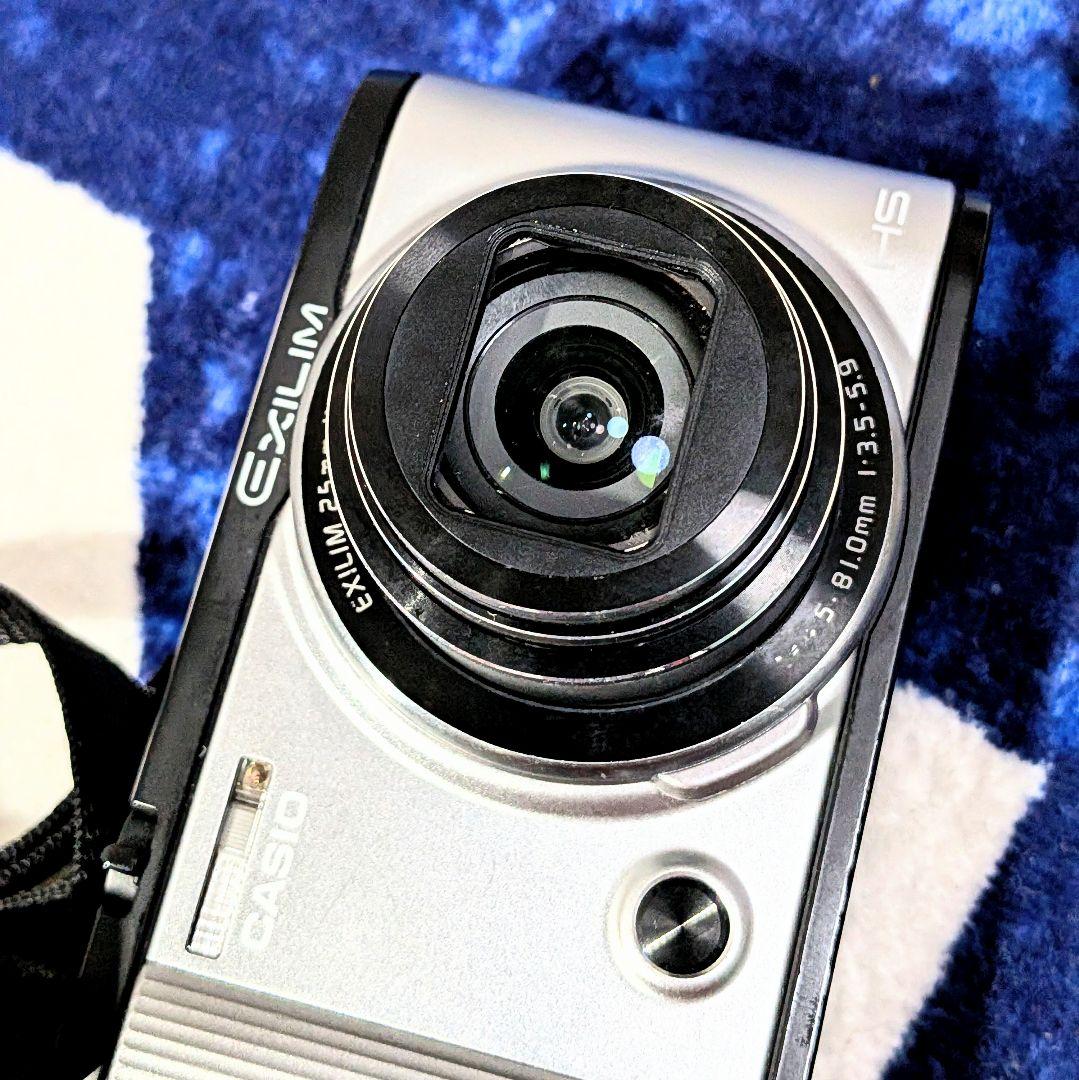 美品CASIO EXILIM EX-ZR1600 シルバー コンパクトデジカメ