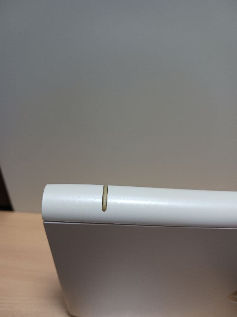 HP Pavilion x2 10-n100 10.1型 x5-Z8300