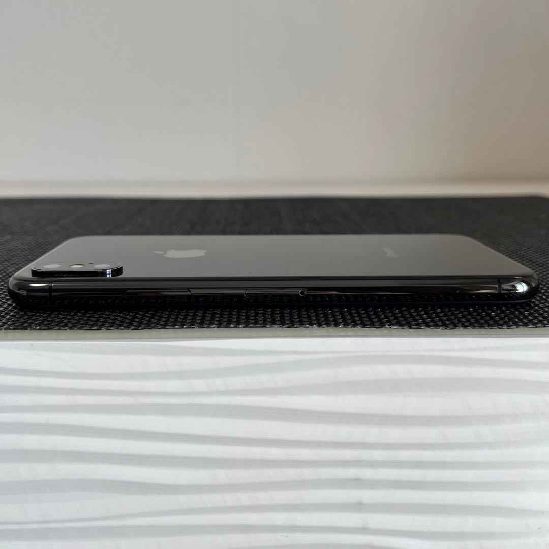 iPhone X 64GB スペースグレイ
