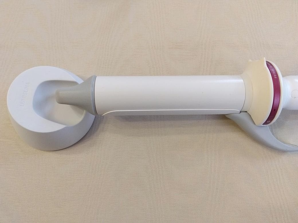 美品　【正規品】ヘアアイロン　ヘアビューロンlumielina リュミリーナ