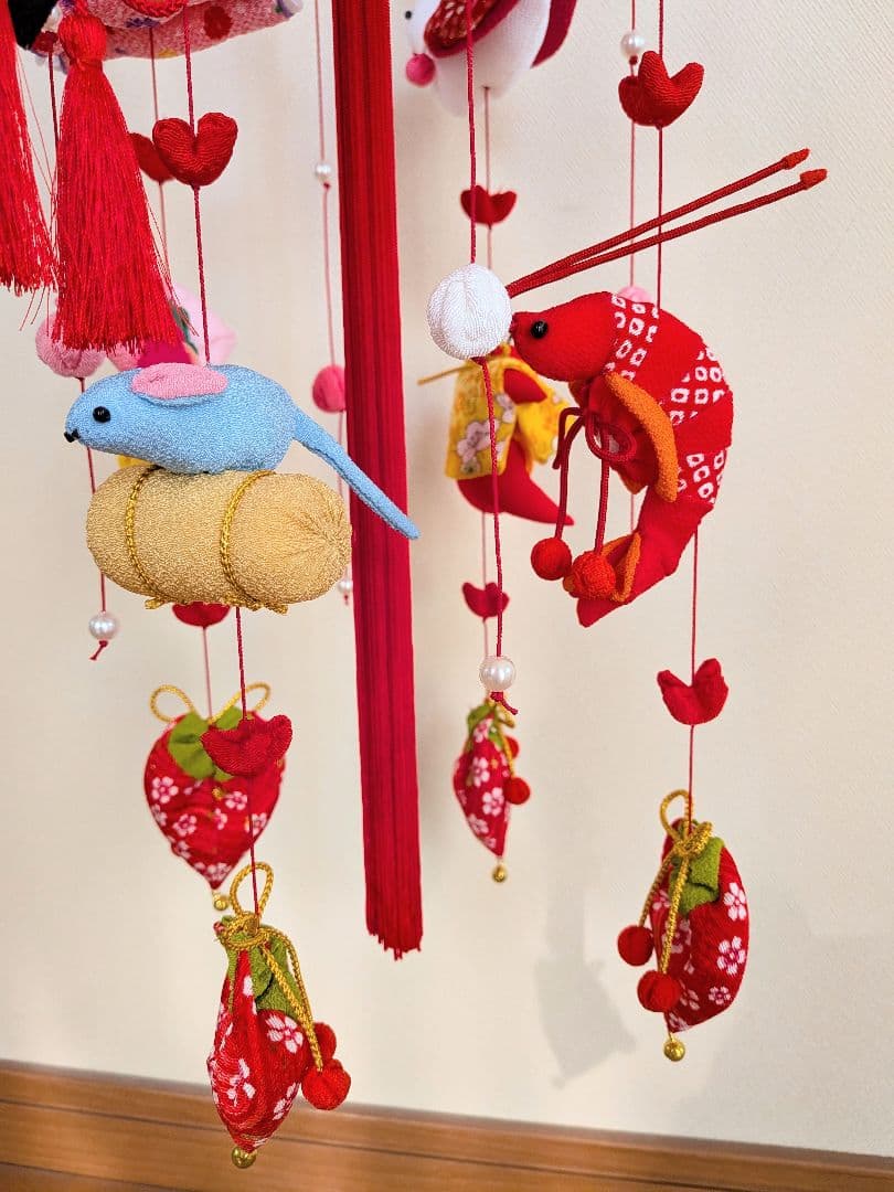 チロルパン 「つるし雛大」「メジロのお花見」「早春のうぐいす✕2個」