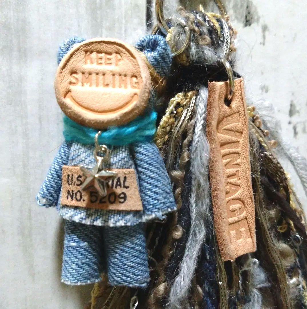 デニムリメイク☆タッセルキーホルダー☆デニムマスコットチャーム付•A