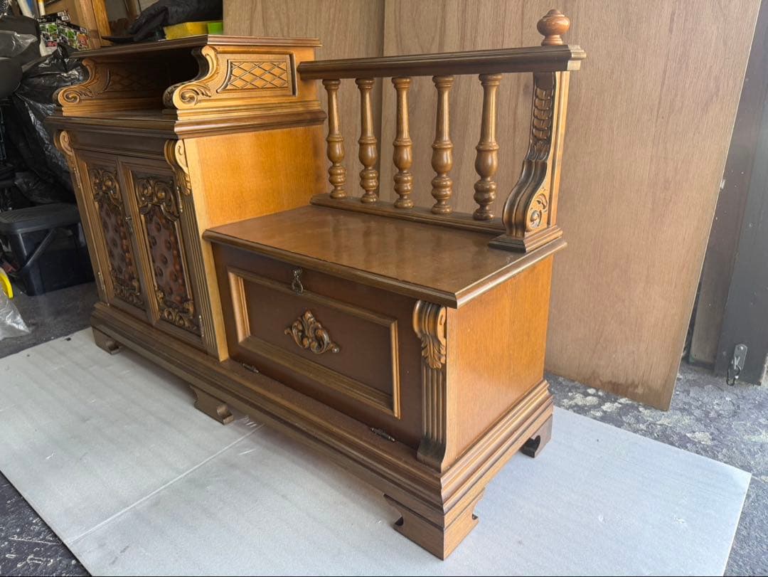 テレフォンチェア