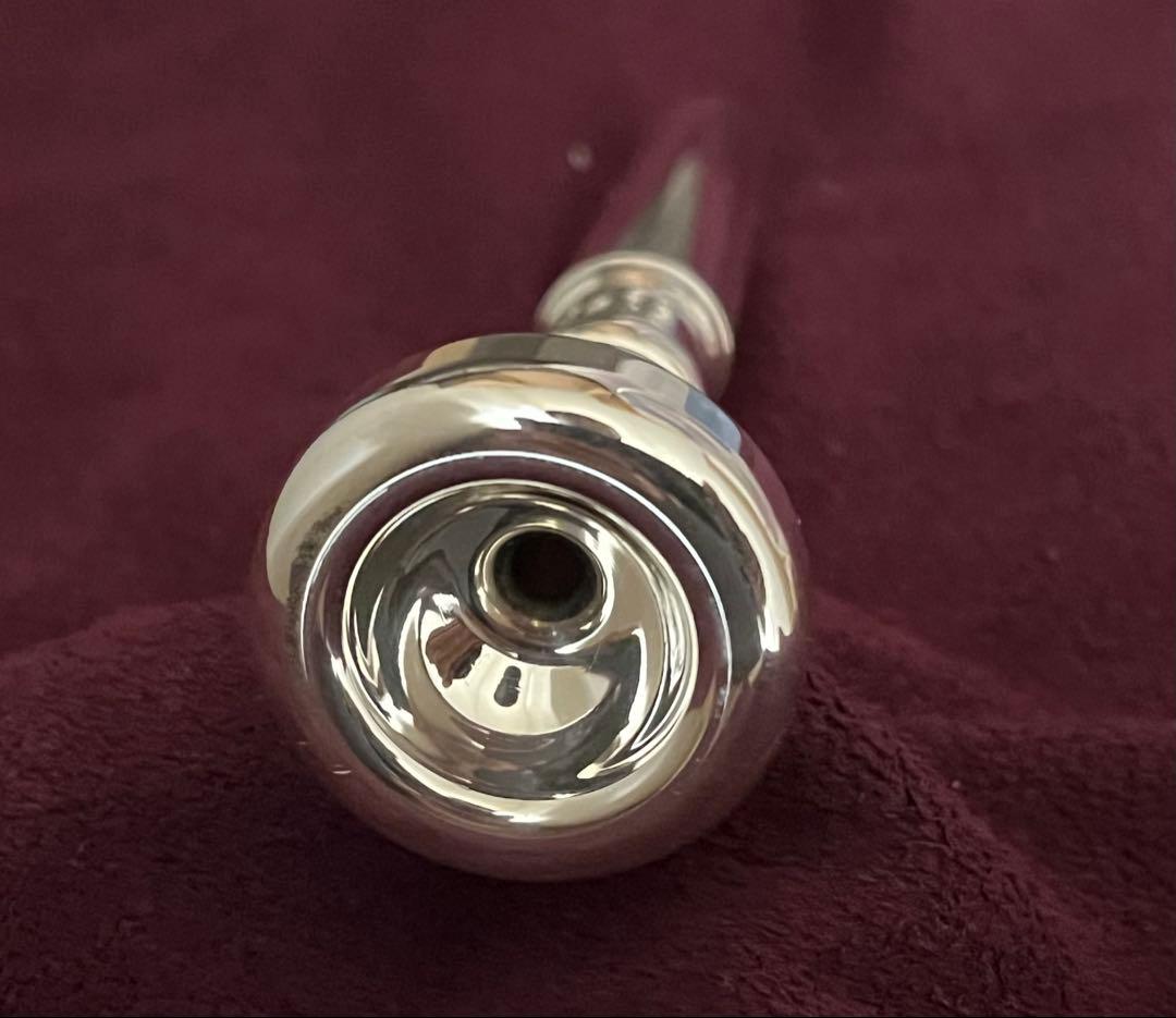 マーシンキウィッツ　E15