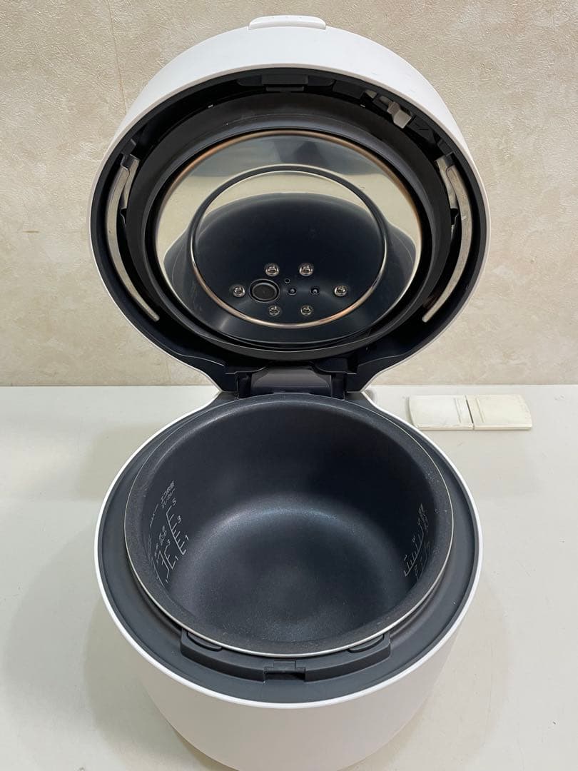 Panasonic SR-NB102 圧力IHジャー 炊飯器 2023年製