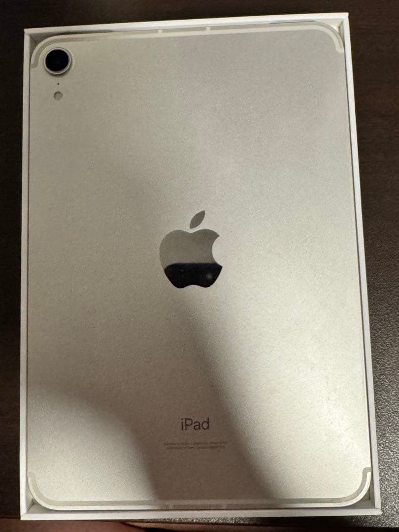 iPad mini 6世代 256GB セルラーモデル スターライト