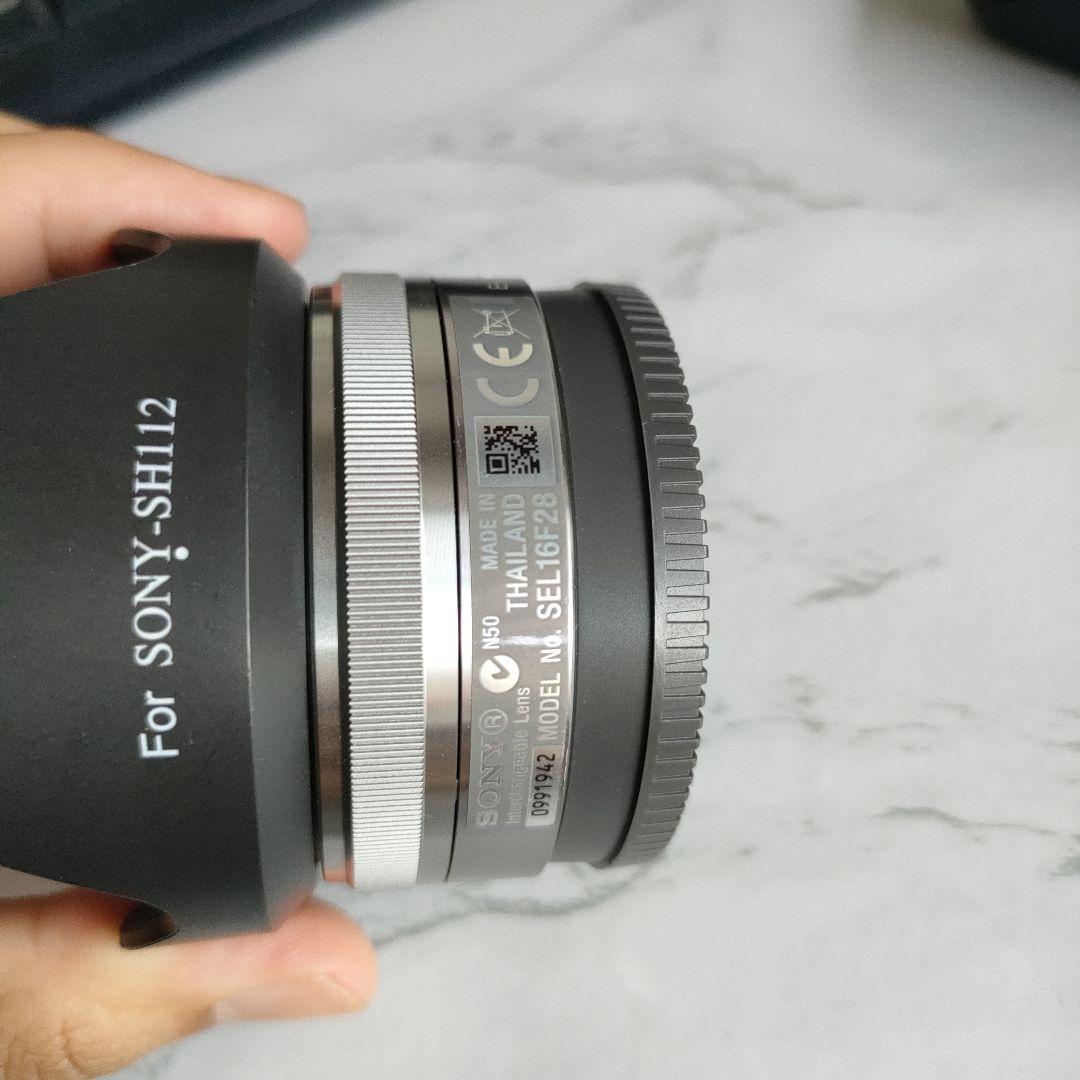 美品 SONY SEL16F28 交換レンズ