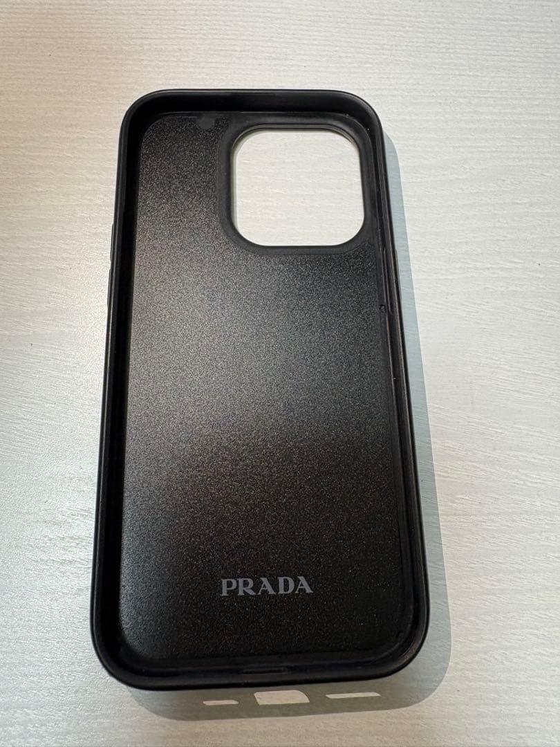 PRADA iPhone14proケース