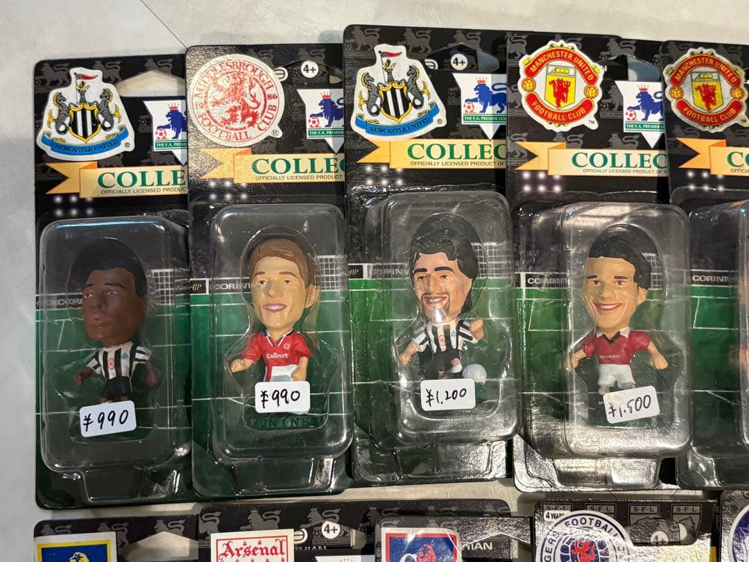 【新品未開封】コリンシアンプレミアリーグ フィギュア14体 バラ売りOK