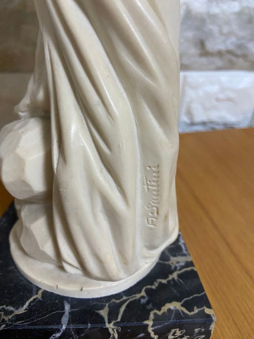 湯浴みするヴィーナス