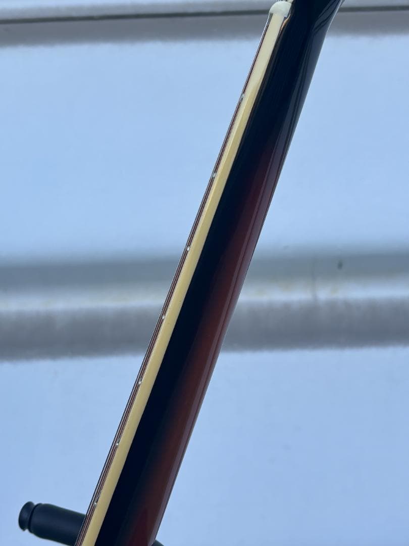 The LOAR LH-700VS Archtop guitar 超美品