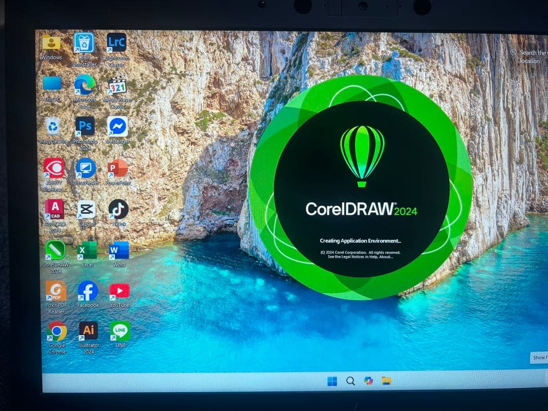 Windowsノート本体 Hp Zbook 15G6 i7-9750H/32Gb/Quadro T1000