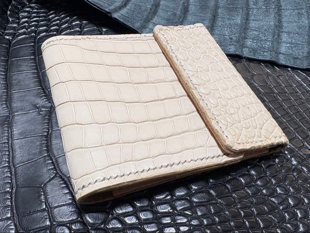 スモールクロコダイル ハンドメイド レザークラフト 総手縫い 財布 名刺 NFC