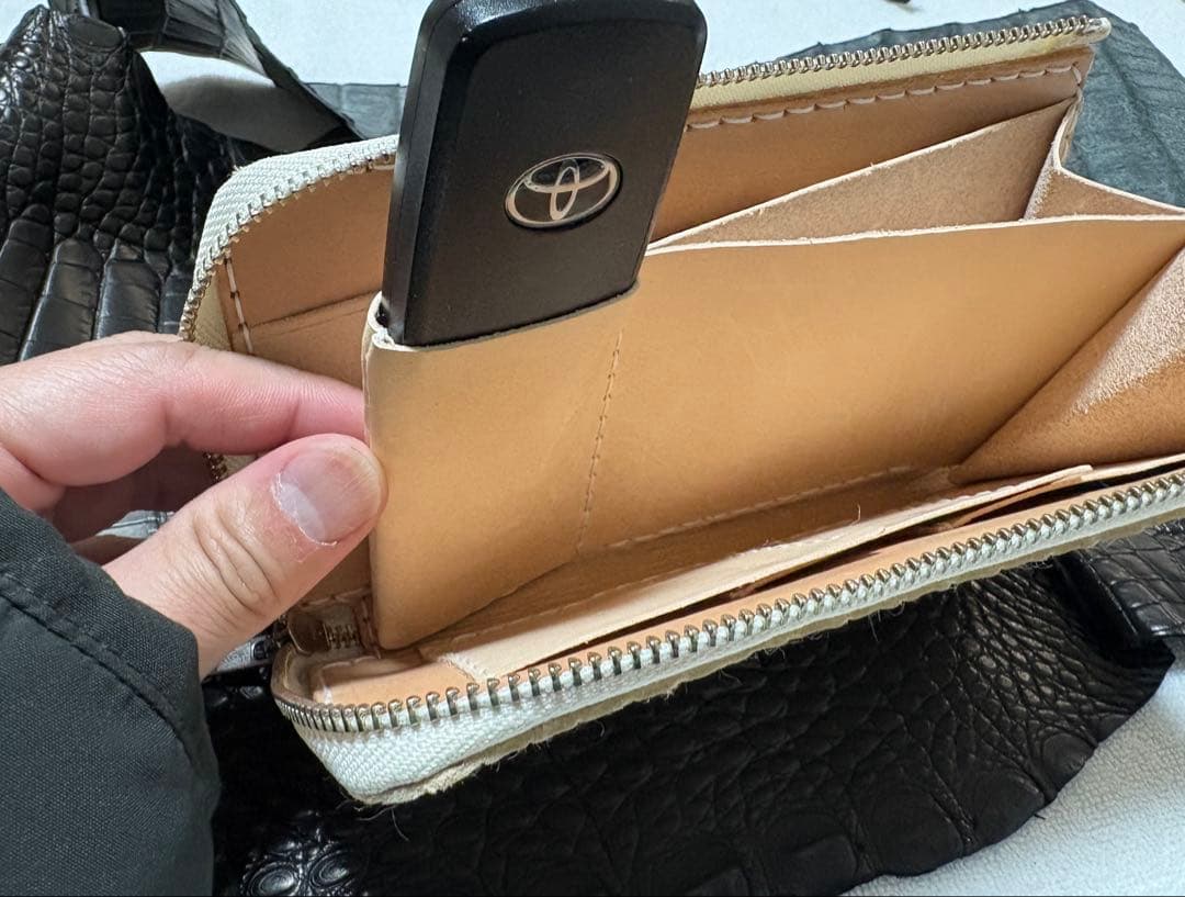 スモールクロコダイル ハンドメイド レザークラフト 総手縫い 財布 名刺 NFC