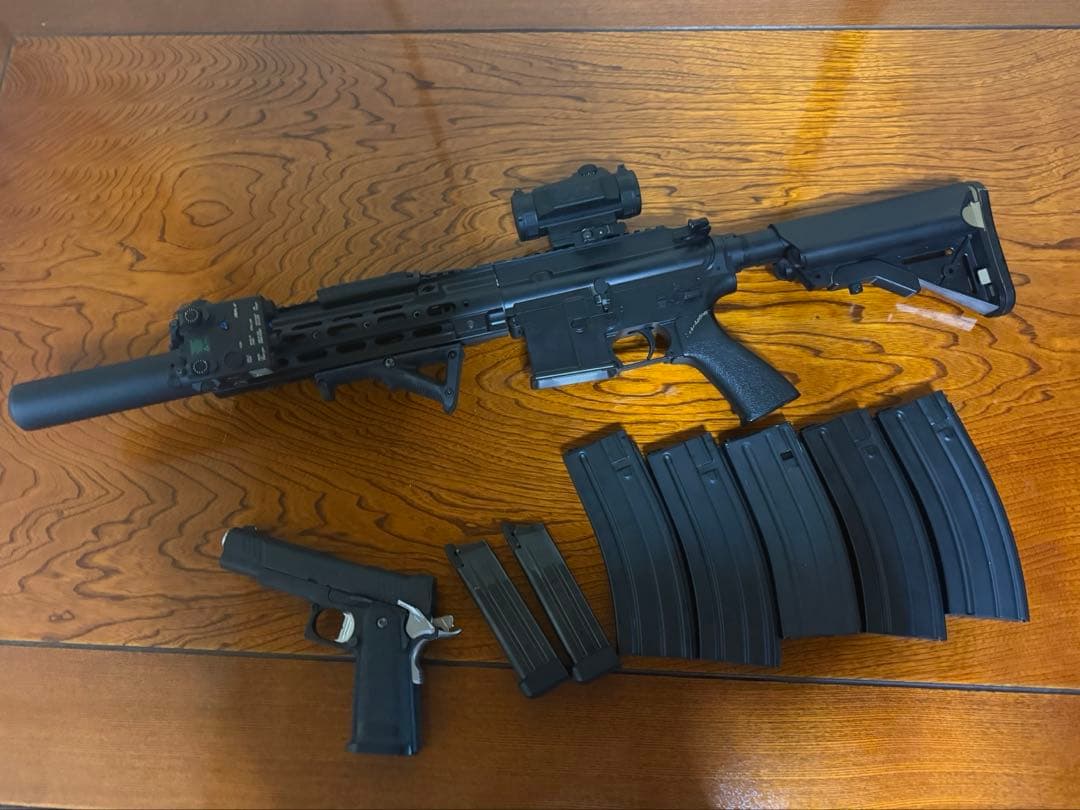 次世代電動ガンデルタカスタムとハンドガンハイキャパDOR エアガンセット