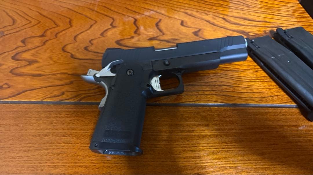 次世代電動ガンデルタカスタムとハンドガンハイキャパDOR エアガンセット