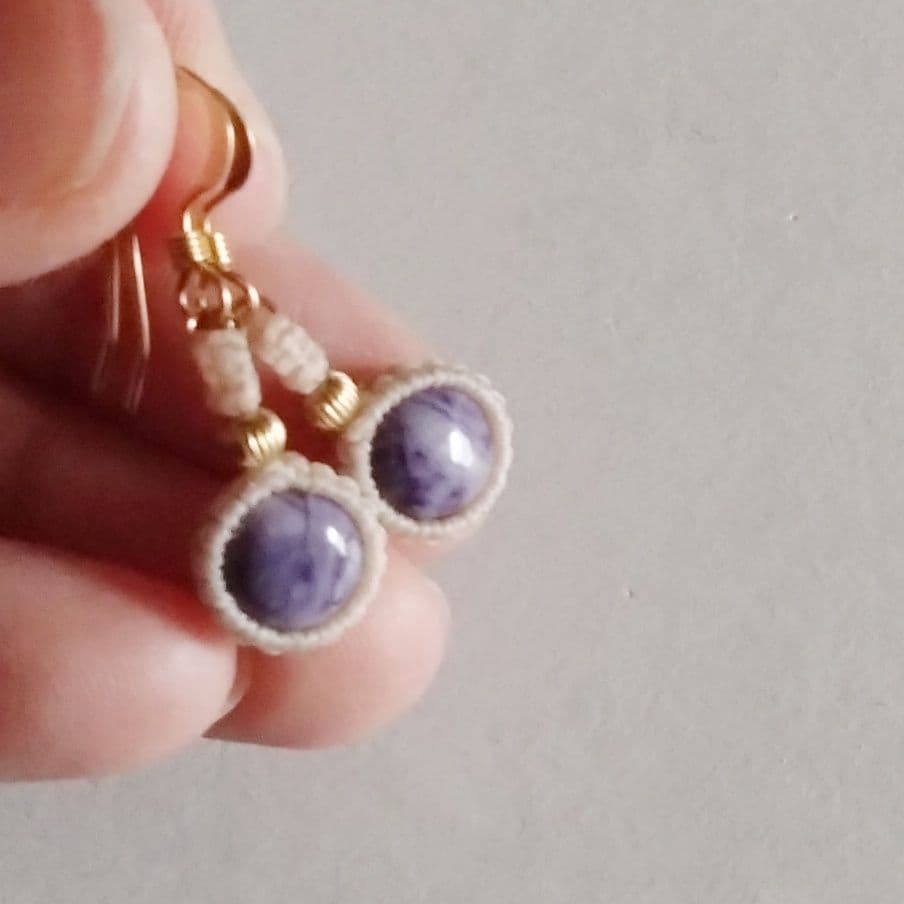 ティファニーストーン マクラメピアス