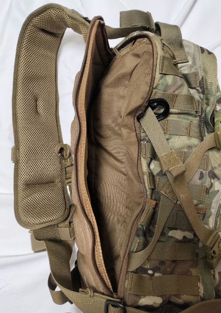 HAZARD4 プランB エバック　ハイドレーションバッグ　マルチカム